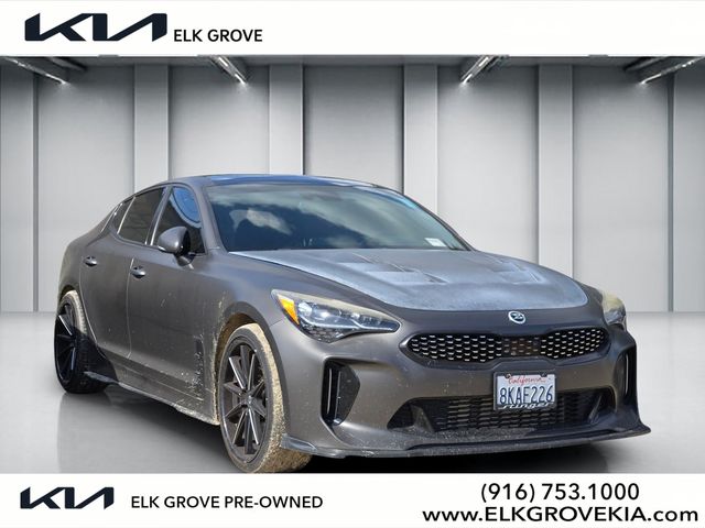 2019 Kia Stinger GT2's photo