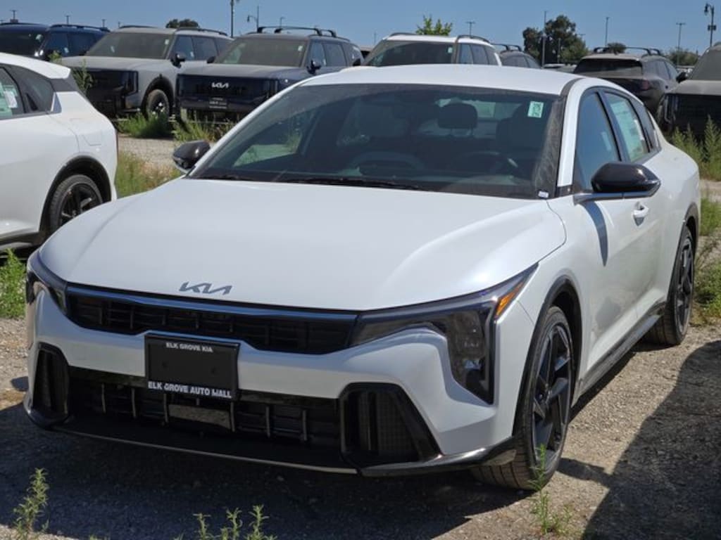 New 2026 Kia K4 GT-Line Sedan