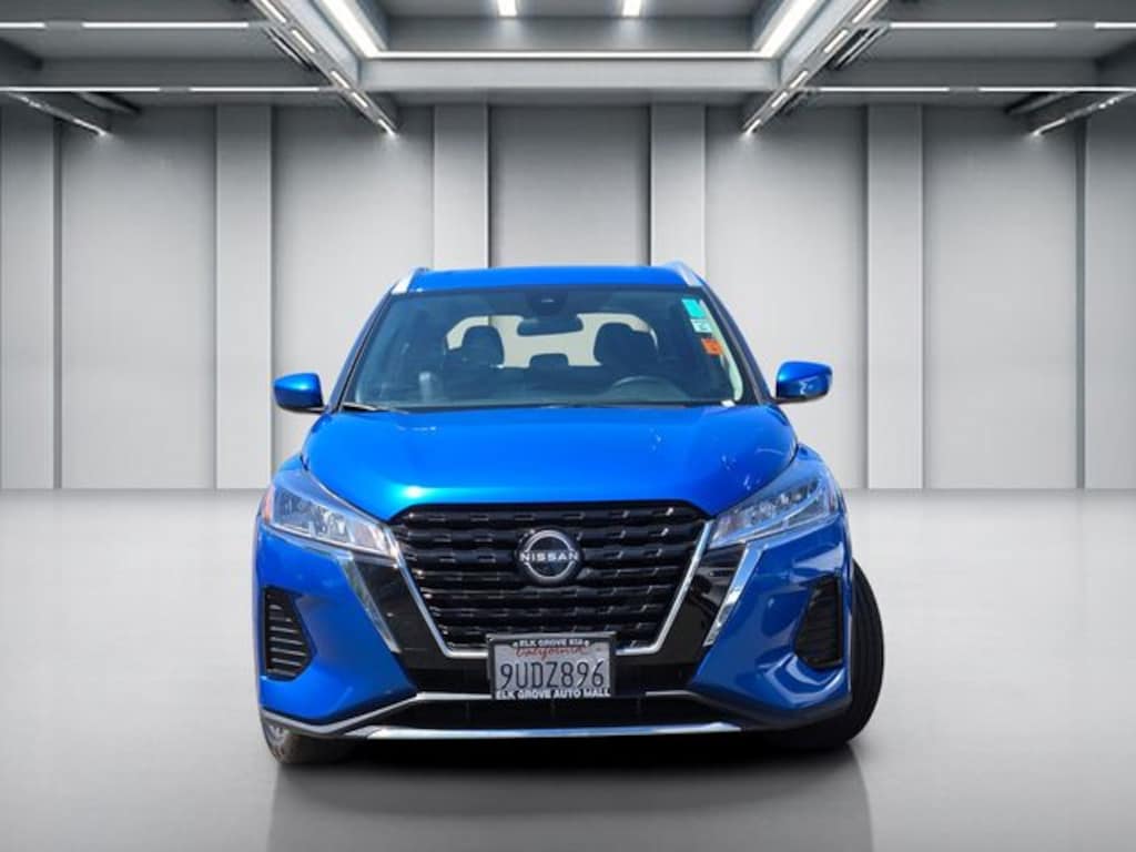 Used 2024 Nissan Kicks SV SUV