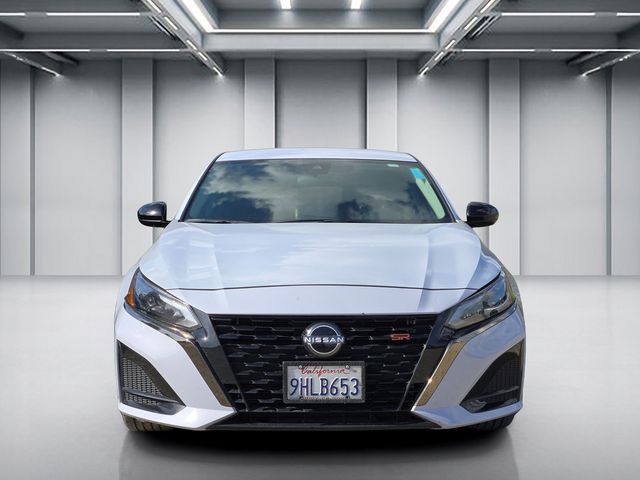 2023 Nissan Altima 2.5 SR photo 2