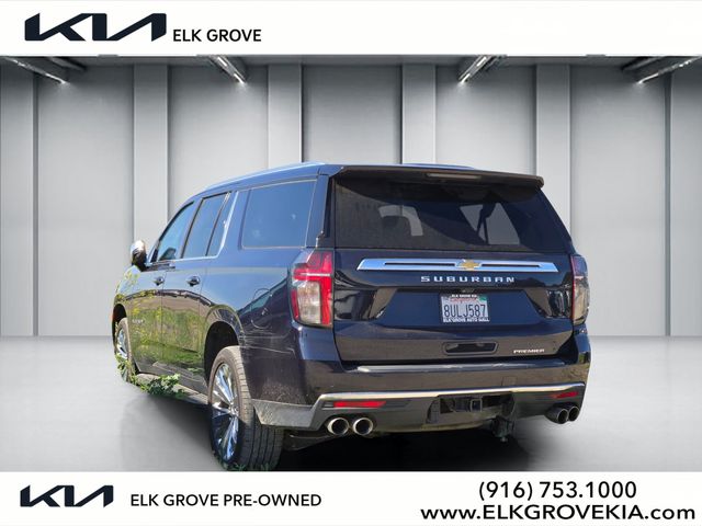 2021 Chevrolet Suburban 4WD 1500 Premier's photo