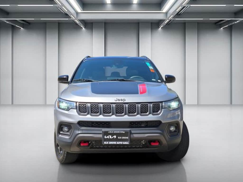 Used 2024 Jeep Compass Trailhawk SUV