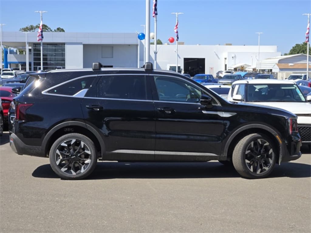 New 2025 Kia Sorento EX SUV
