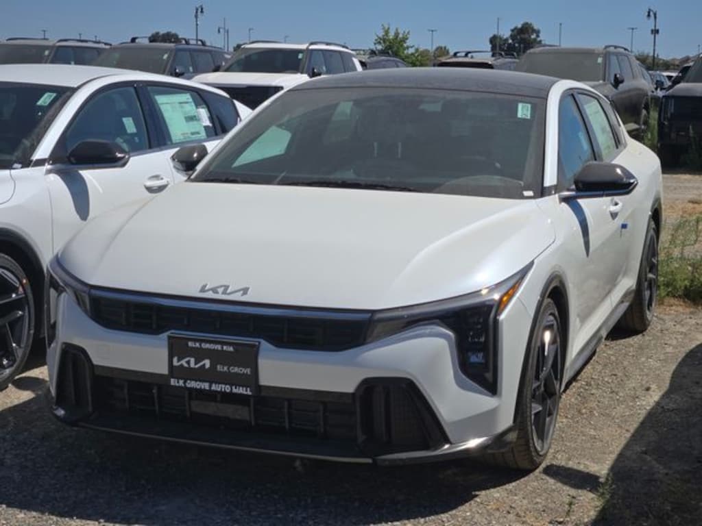 New 2026 Kia K4 GT-Line Sedan