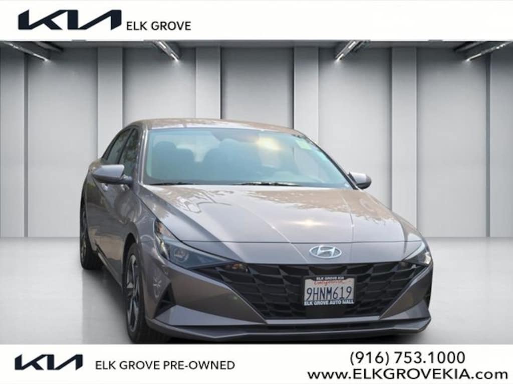 Used 2023 Hyundai Elantra SEL Sedan