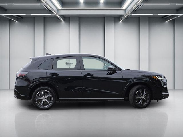 2024 Honda HR-V EX-L photo 3