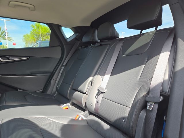2025 Kia EV6 Wind - Photo 10