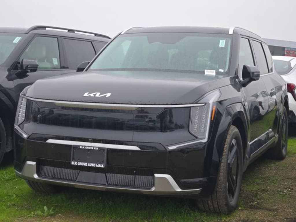 New 2026 Kia EV9 Land SUV