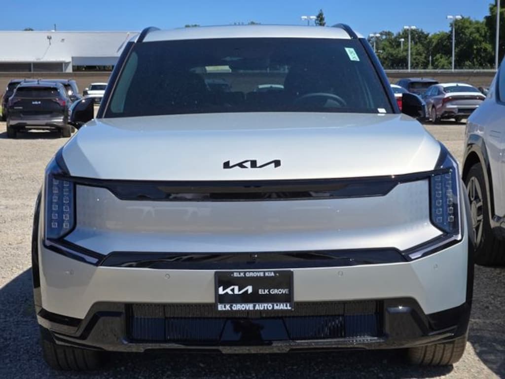 New 2026 Kia EV9 Land SUV
