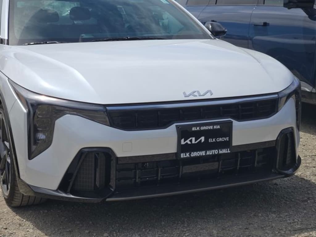 New 2026 Kia K4 GT-Line Sedan