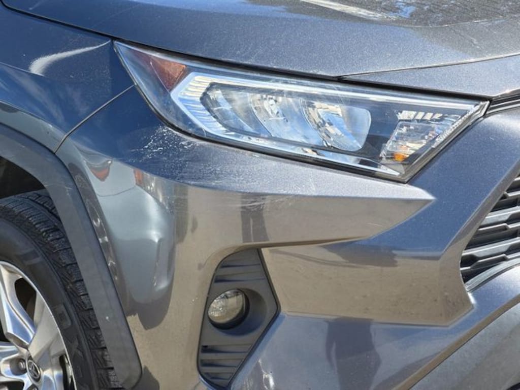 Used 2021 Toyota RAV4 XLE SUV