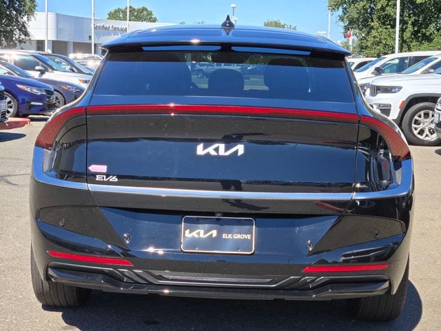 2025 Kia EV6 Wind - Photo 6