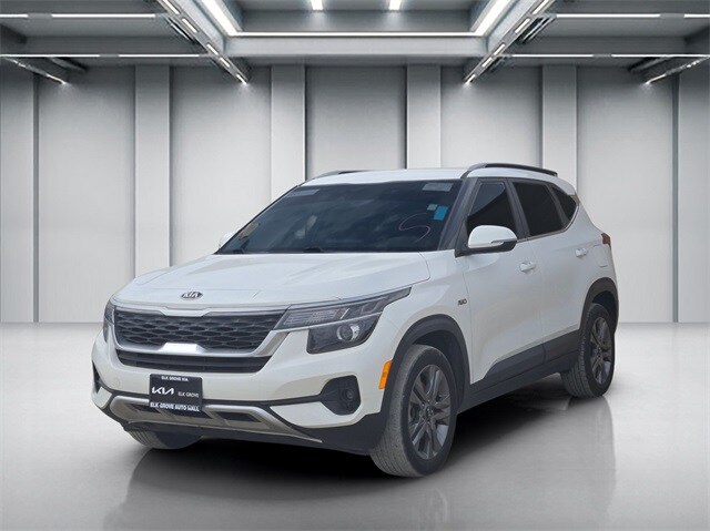 2021 Kia Seltos S photo 2