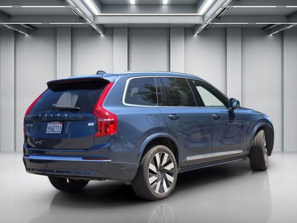 Used 2023 Volvo XC90 Recharge Plug-In Hybrid Ultimate Bright 7-Seater SUV