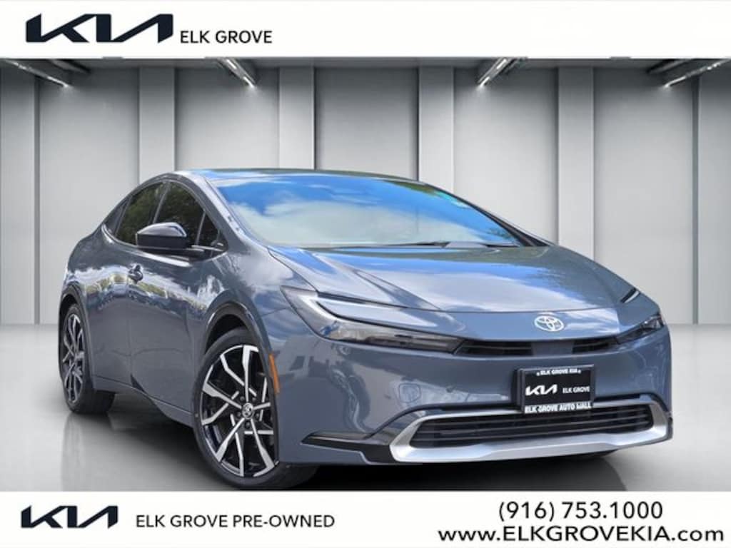 Used 2024 Toyota Prius Prime XSE Hatchback