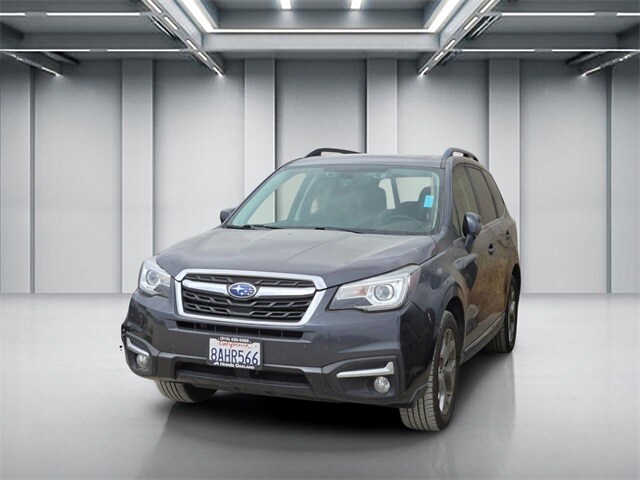 2018 Subaru Forester 2.5i Touring photo 3