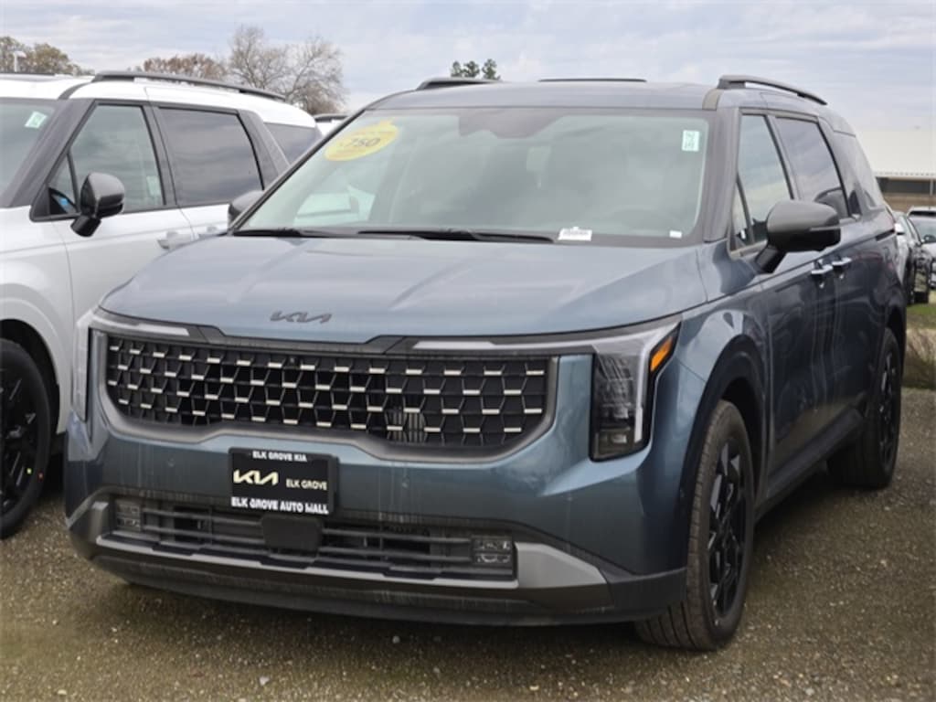 New 2025 Kia Carnival Hybrid SX Van Passenger Van