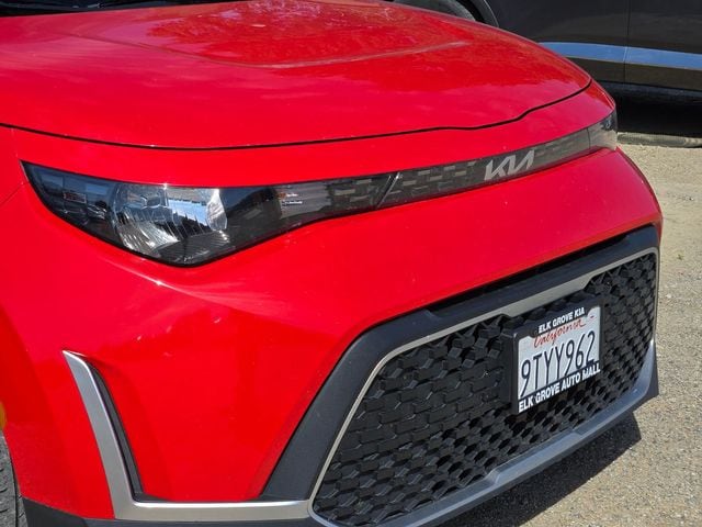 2023 Kia Soul LX photo 5