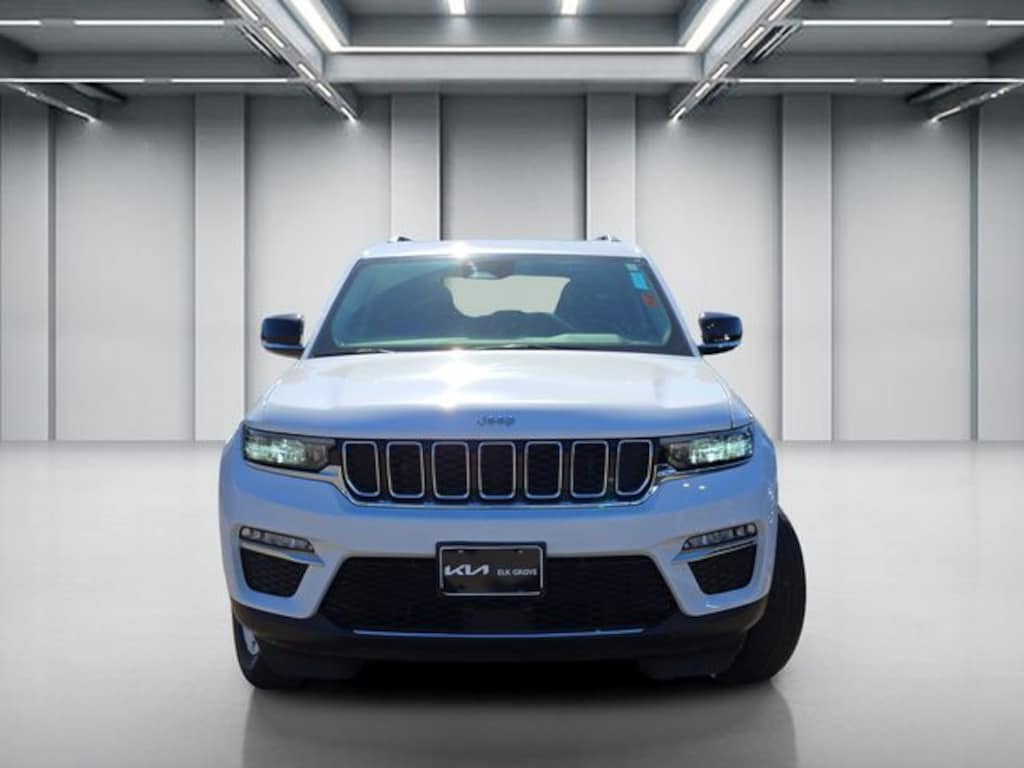 Used 2023 Jeep Grand Cherokee Limited SUV