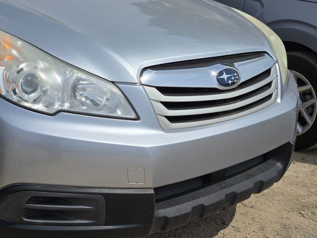 2012 Subaru Outback 2.5i (M6) photo 5