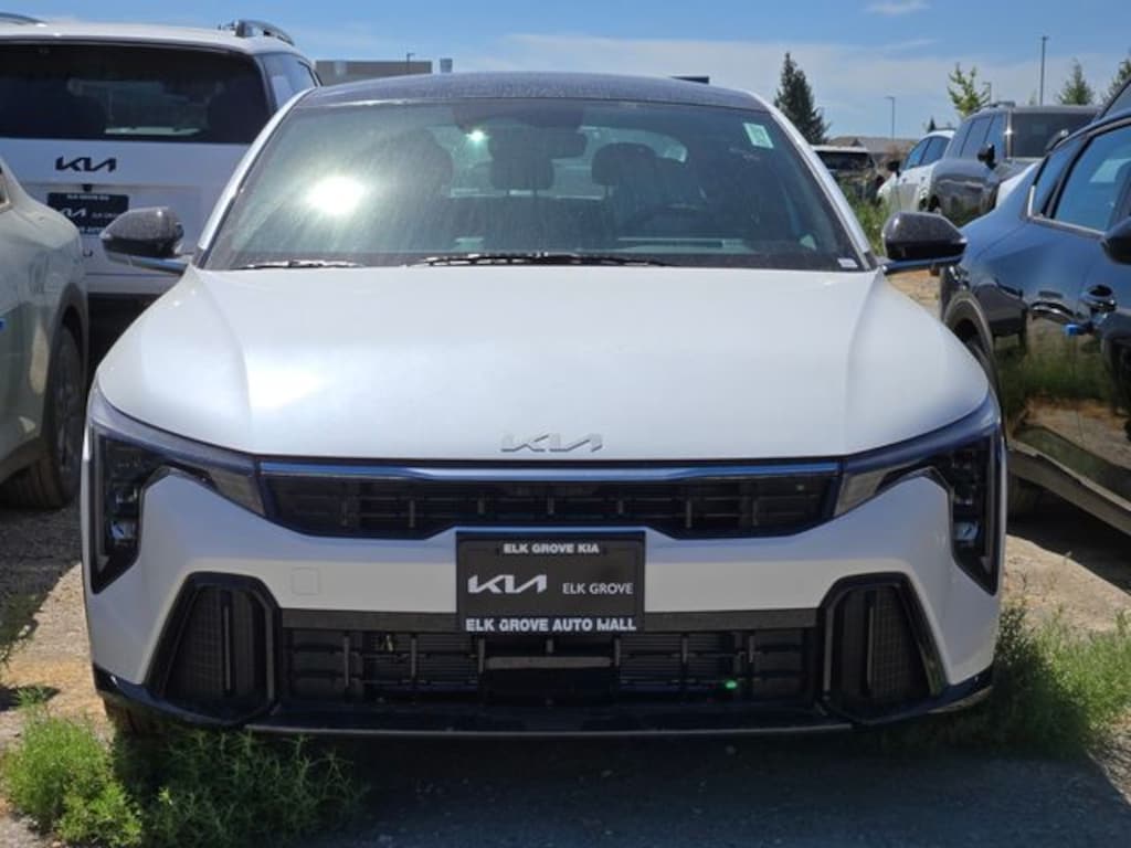 New 2026 Kia K4 GT-Line Sedan