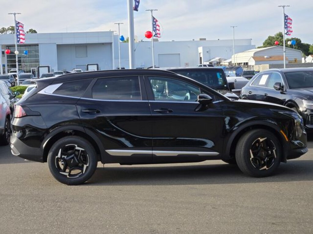 New 2026 Kia Sportage EX SUV