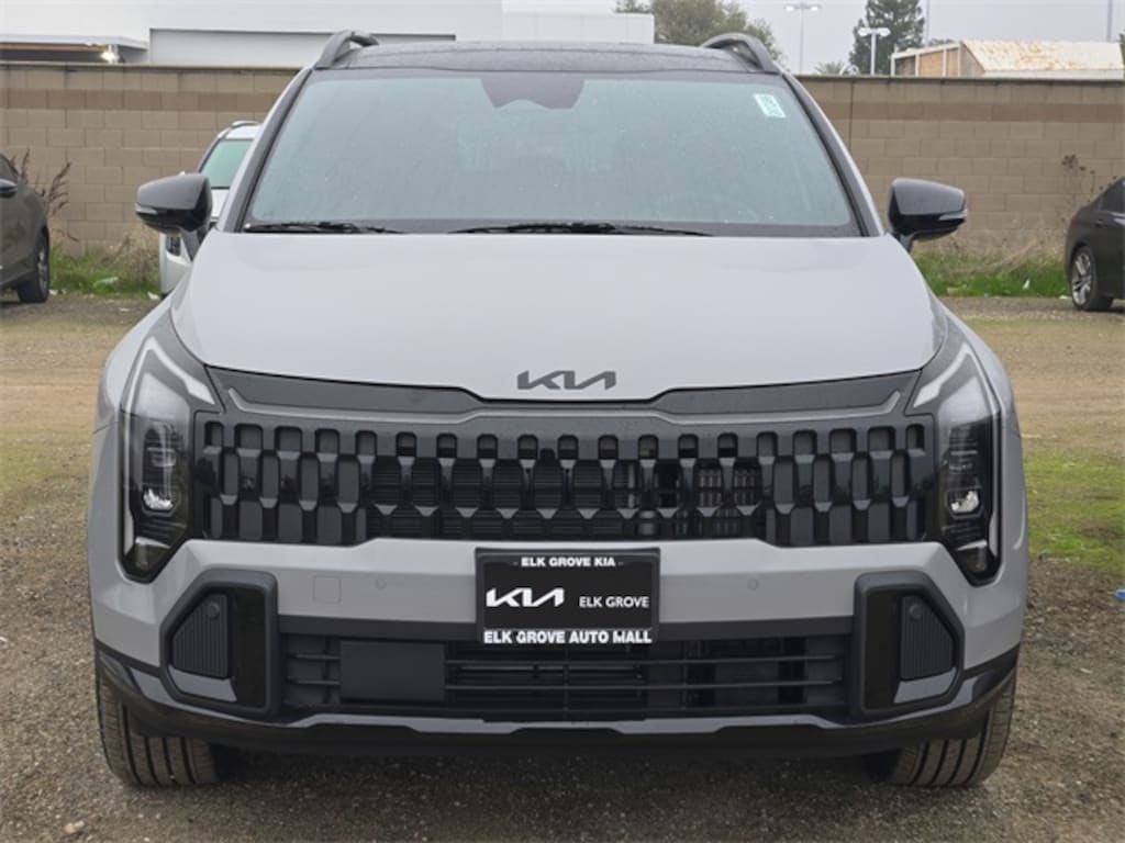 New 2026 Kia Sportage Plug-In Hybrid X-Line SUV