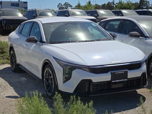 2026 Kia K4