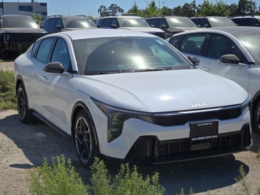 New 2026 Kia K4 GT-Line Sedan