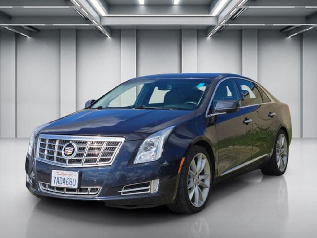 Used 2013 CADILLAC XTS Premium AWD Sedan