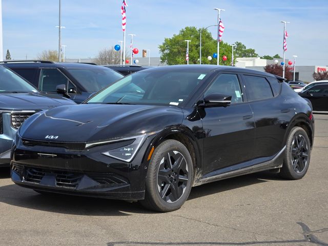 2025 Kia EV6 Wind - Photo 9