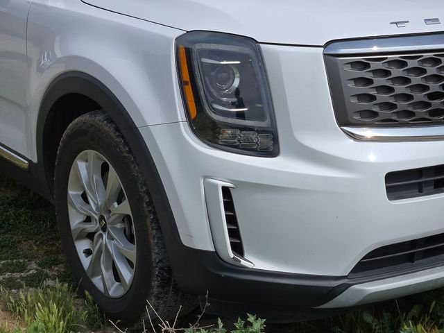 2021 Kia Telluride LX photo 4