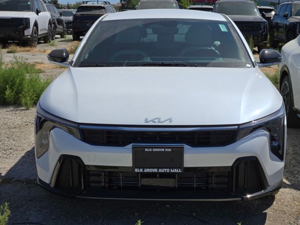 New 2026 Kia K4 GT-Line Sedan