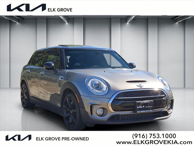2016 MINI Clubman Cooper S's photo
