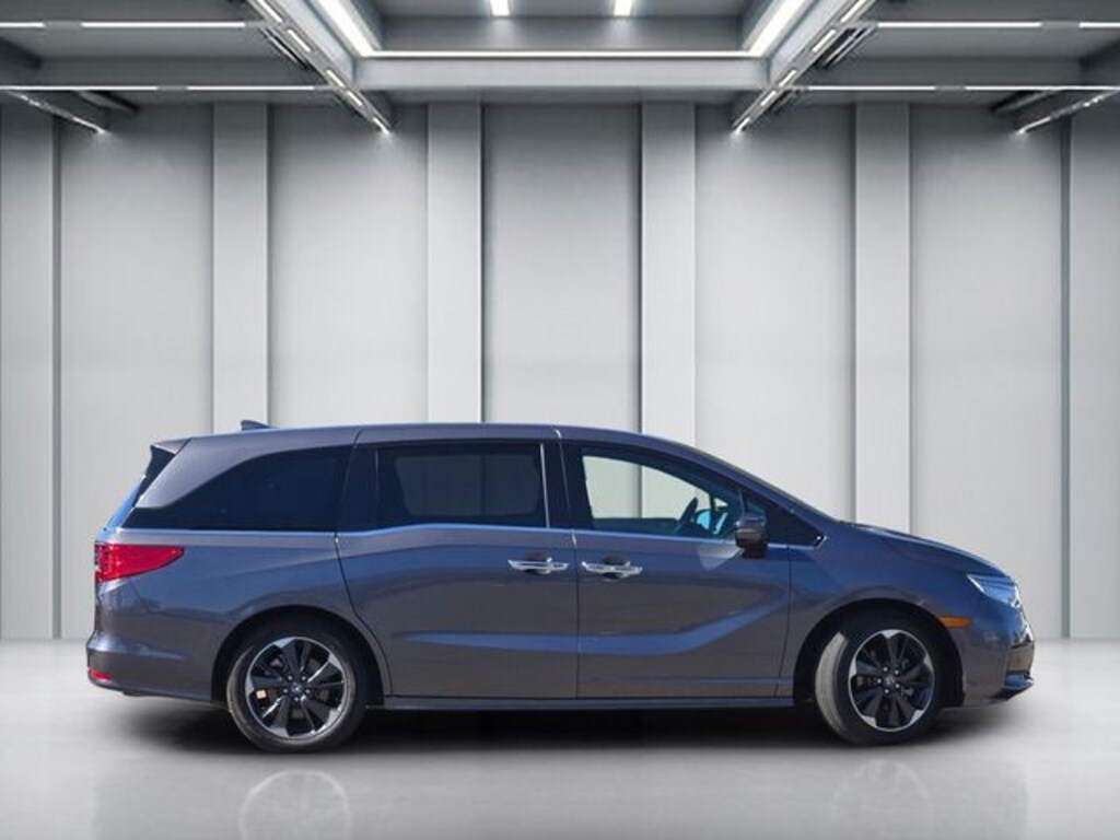 Used 2023 Honda Odyssey Elite Van