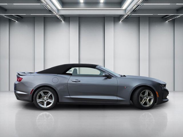 2020 Chevrolet Camaro 1LT photo 3