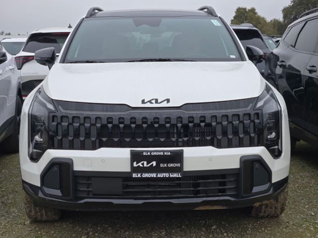 New 2026 Kia Sportage Plug-In Hybrid X-Line SUV