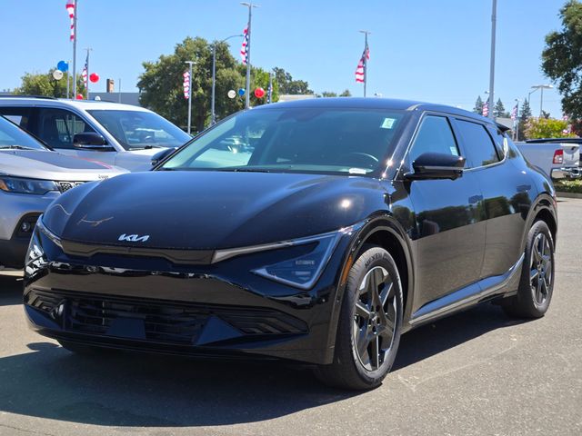 2025 Kia EV6 Wind - Photo 9