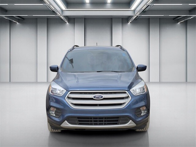 2018 Ford Escape SE photo 2