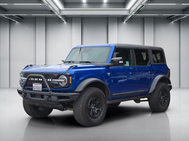 2021 Ford Bronco First Edition photo 3
