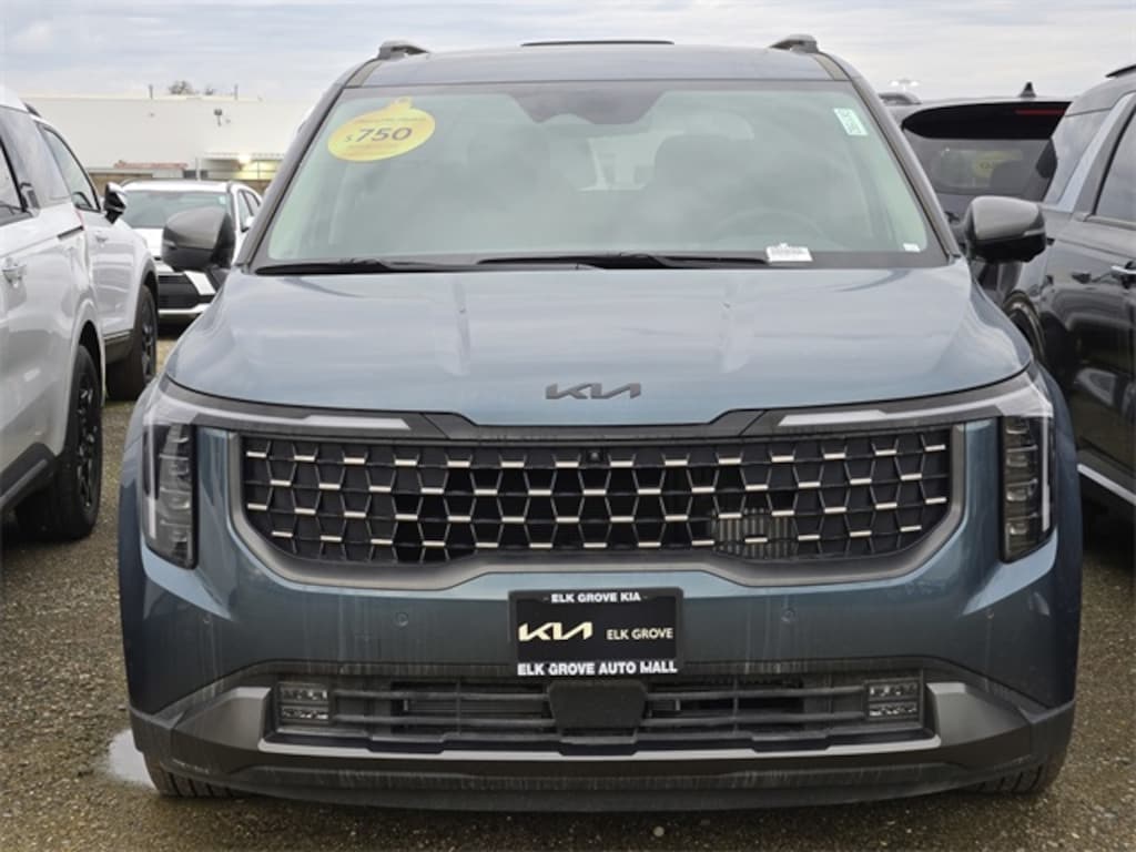 New 2025 Kia Carnival Hybrid SX Van Passenger Van