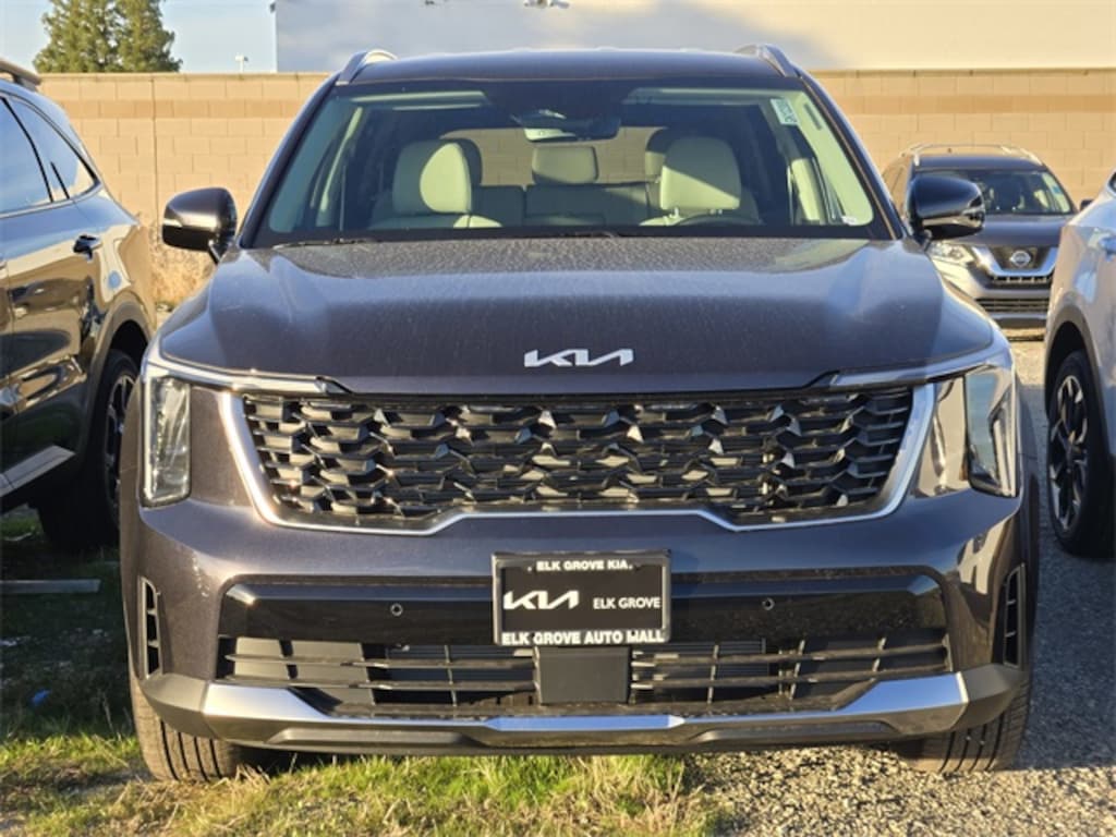 New 2026 Kia Sorento S SUV