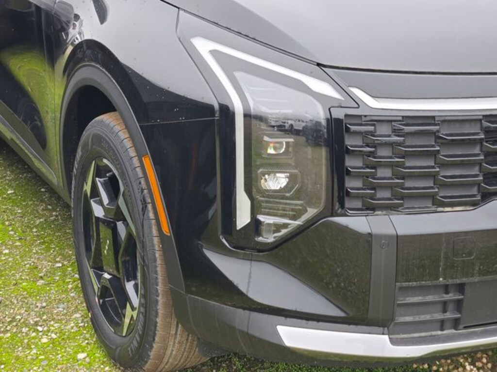 New 2026 Kia Sportage Hybrid EX SUV