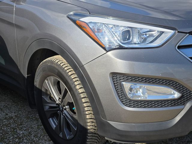 2015 Hyundai Santa Fe Sport 2.4L photo 4