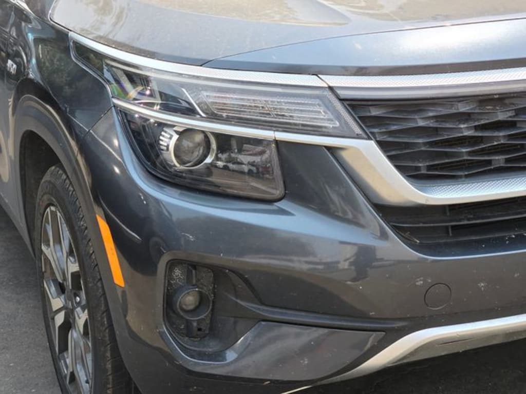 Used 2021 Kia Seltos EX SUV