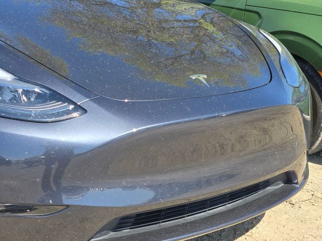 2024 Tesla Model Y Long Range photo 5