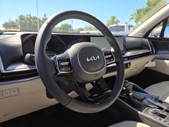 2025 Kia Sorento EX - Photo 12