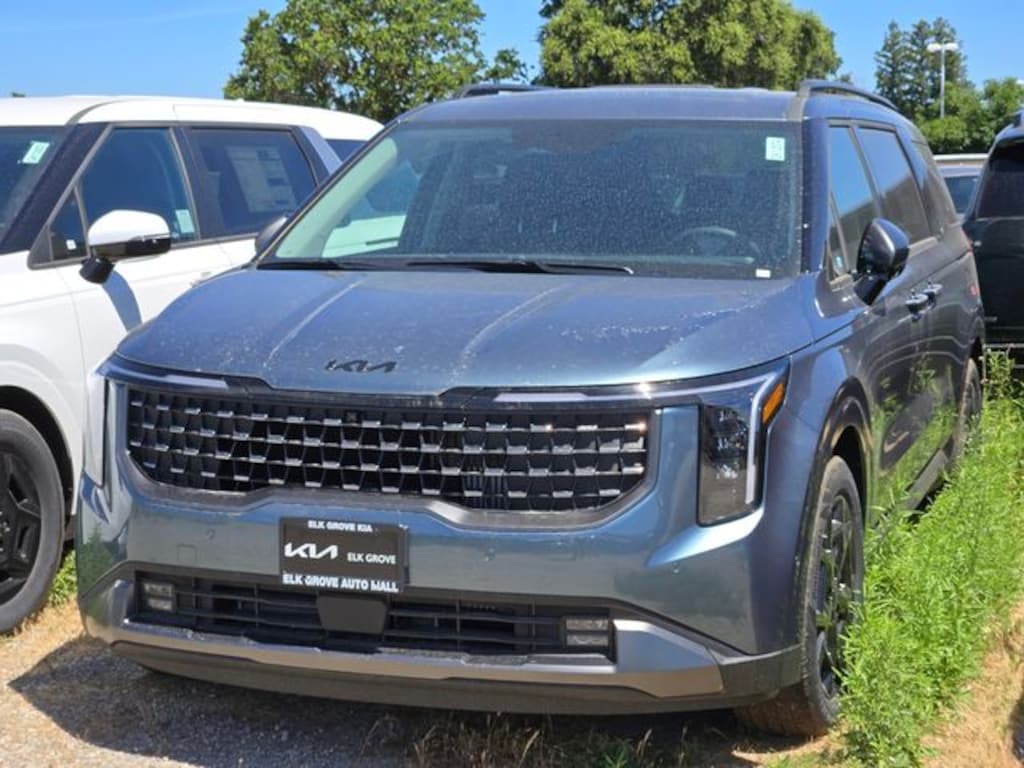 New 2026 Kia Carnival Hybrid SX Van Passenger Van