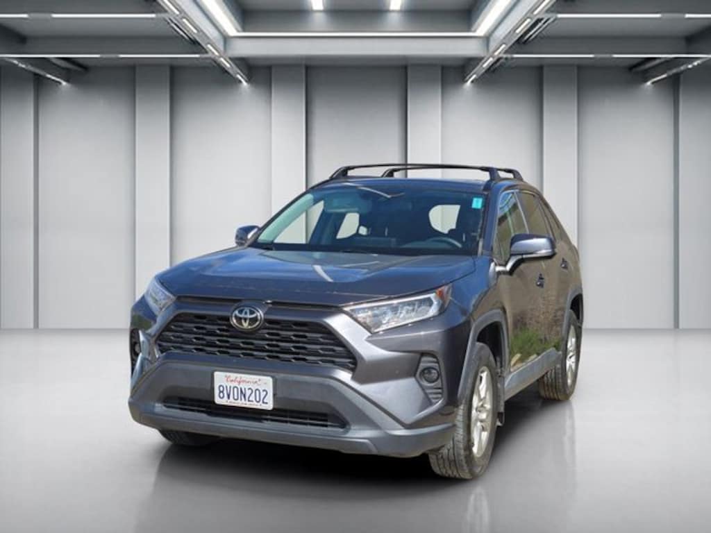 Used 2021 Toyota RAV4 XLE SUV