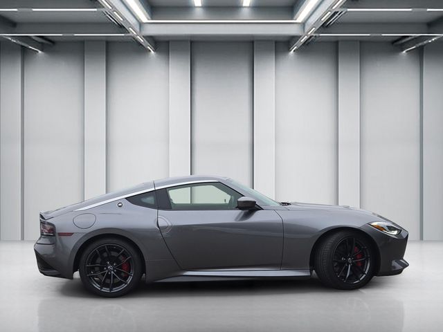 2025 Nissan Z Performance photo 3